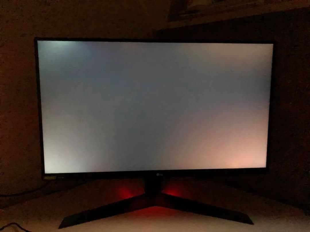 Monitory z BLB - Czy warto kupić monitor z BLB? Plusy i minusy zakupu