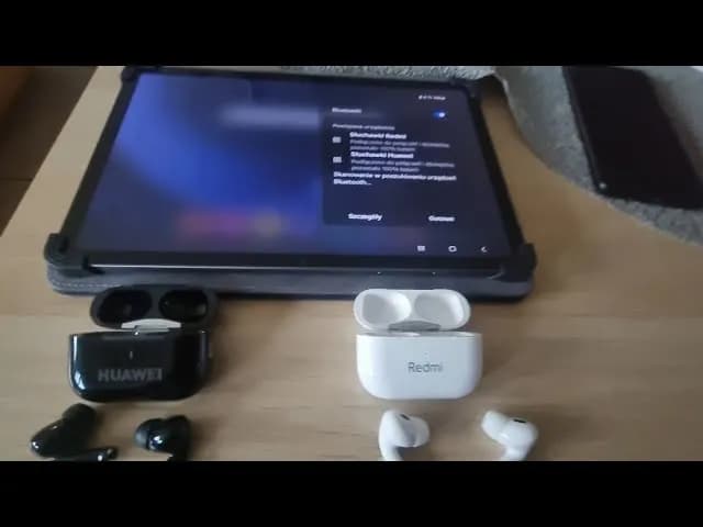 Jak bez stresu podłączyć dwa urządzenia Bluetooth do telefonu? Prosty trik