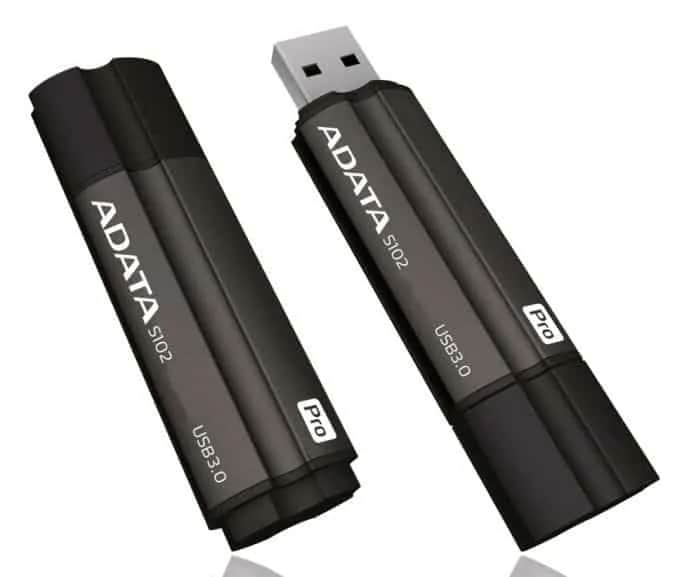 Jaki pendrive wybrać? Porównanie, ceny i najlepsze modele do różnych potrzeb