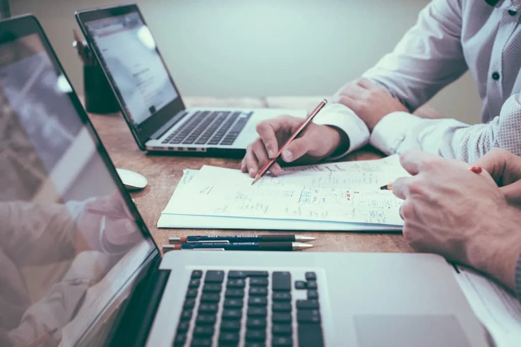 Jak znaleźć najlepszy kurs Power BI? Kompletny poradnik dla początkujących