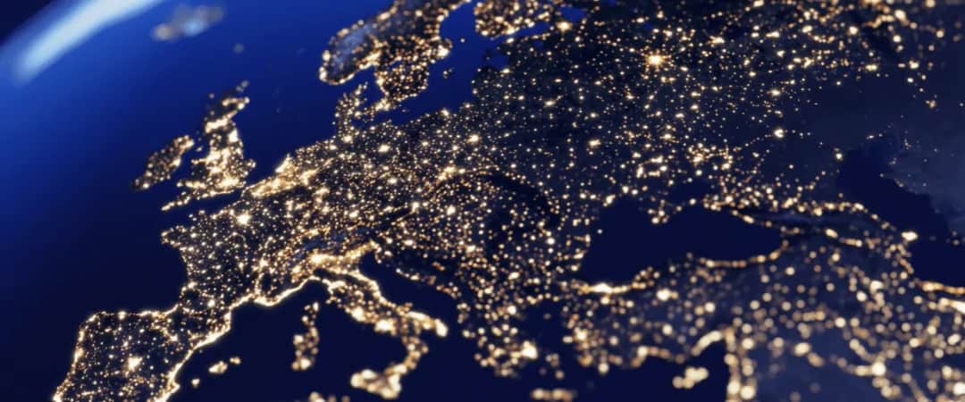 Ile internetu w roamingu? Sprawdź, co musisz wiedzieć, aby uniknąć kosztów